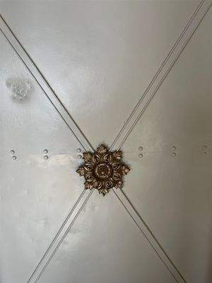 Zugang hinterer Bereich - Stahltür