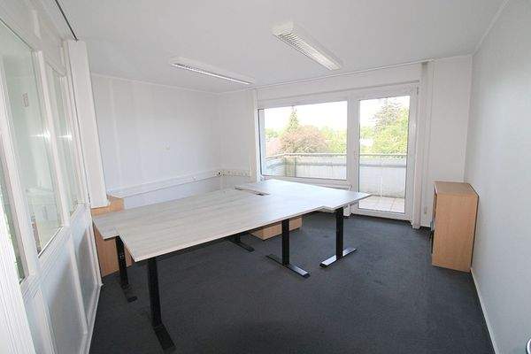Büro mit Balkon