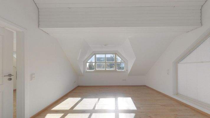 offenes Galeriezimmer 1