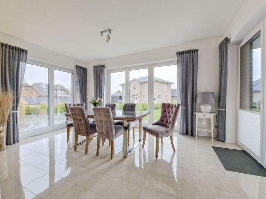 Wohn- und Essbereich