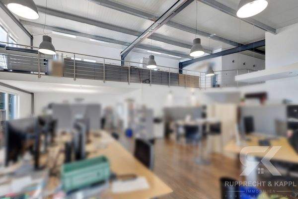 Bürofläche Gebäude rechts