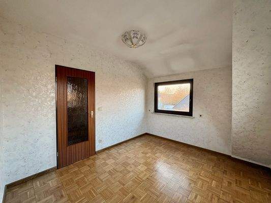 2. Schlafzimmer im Obergeschoss