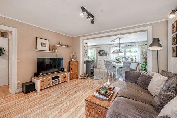 Wohnzimmer Ansicht 2