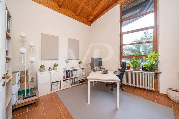 Arbeitszimmer KI virtual staging