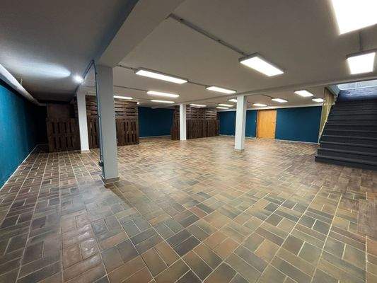 15 Keller:Lager 200qm