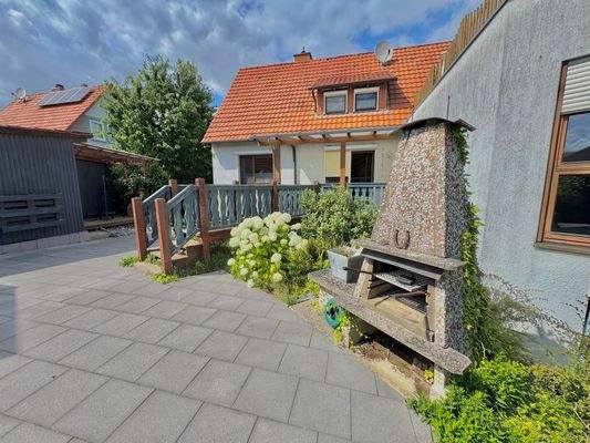 Zugang zur überdachten Terrasse - rückwärtiger Eingang zum Haus