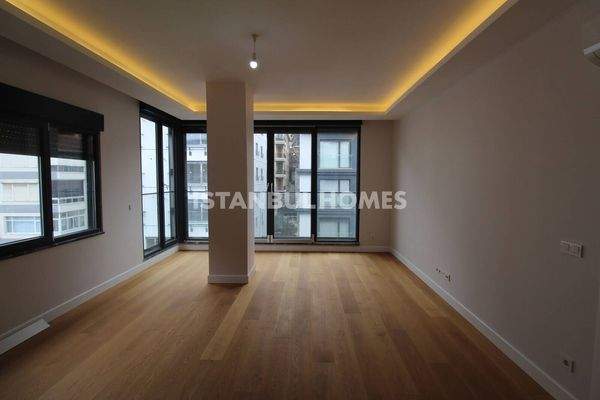 Spacious Flats near Ihlamur Pavilion in Istanbul Besiktas