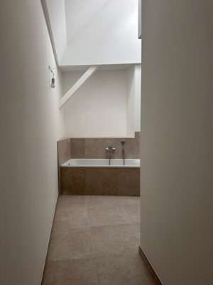 Dachgeschoss Badezimmer_1