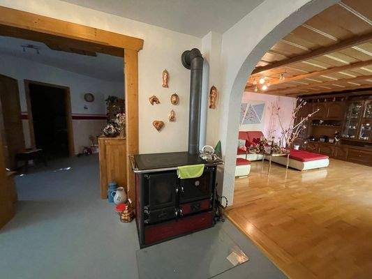 Holzofen im 1. OG