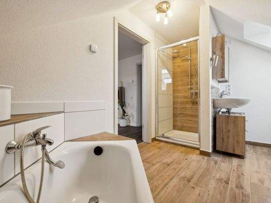 Badezimmer Dachgeschoss