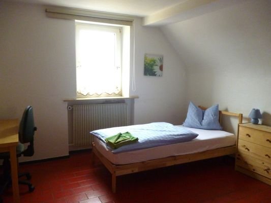 2. Schlafzimmer Wohnung 2. Obergeschoss