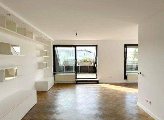 Wohnzimmer Blick zur Dachterrasse 2