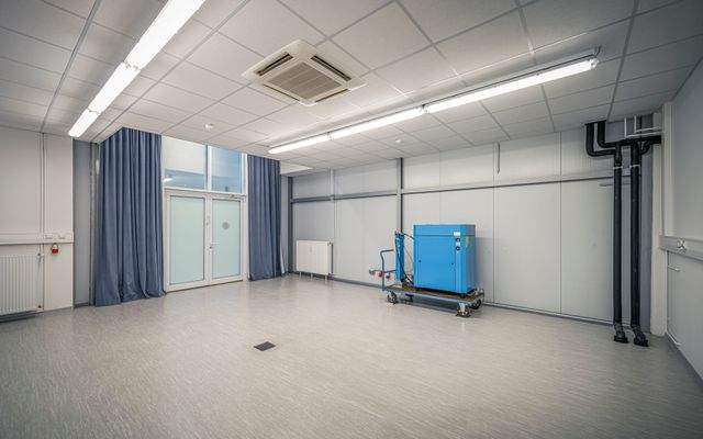 Halle E_2020-10-14 GITZ (289).JPG