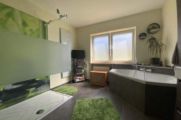 Badezimmer Betreiberwohnung EG