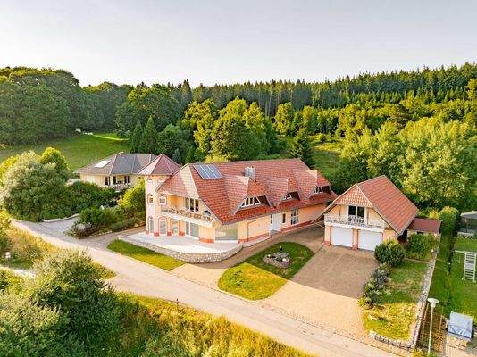 Blick auf das herrschaftliche Anwesen