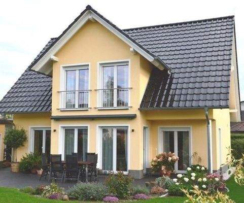 Baugleiche Hausansicht fertig gestelltes Objekt