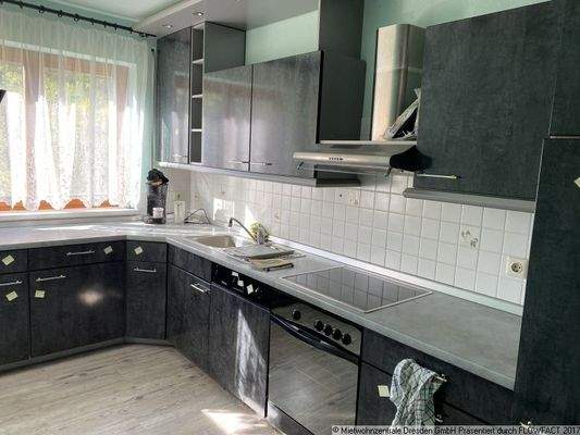 Einbauküche - Reihenendhaus in Schlottwitz