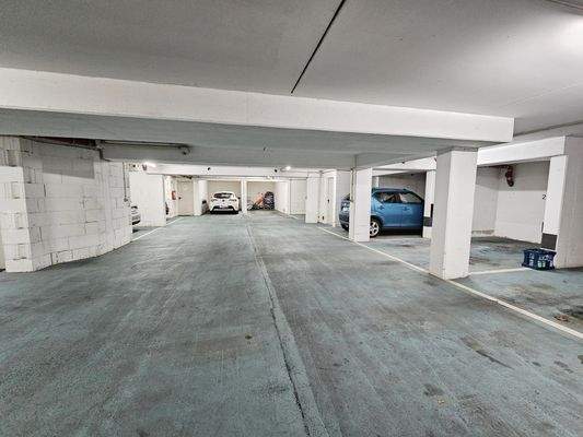 Tiefgaragen-Stellplatz