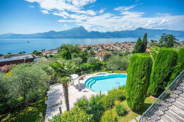 Tecnocasa Torri 0142.JPG