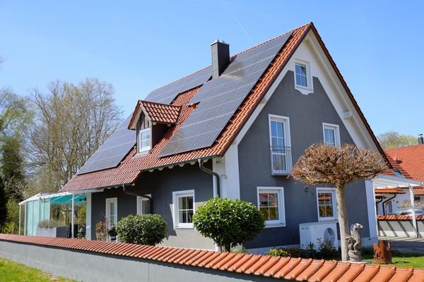 Exklusives Haus am Stadtrand