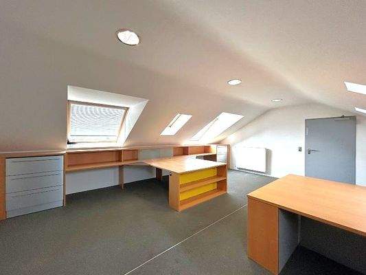 Blick 3 in die Mietfläche