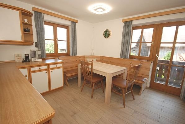 3-Zimmer-Ferienwohnung-Hochkreuz5-001-kue1.jpg