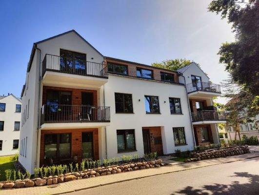 Gebäudeansicht Villa Candela Parkvillen Baabe