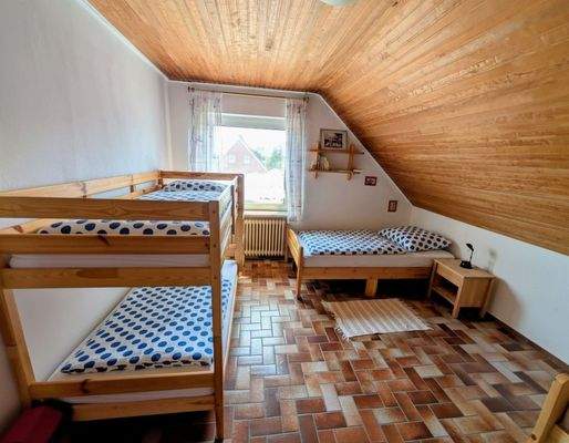Schlafzimmer mit 4 Betten