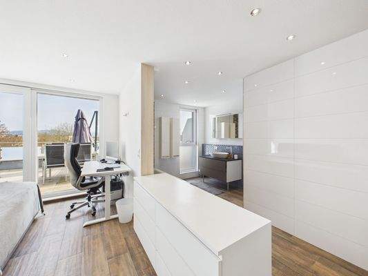 Schlafzimmer/Badezimmer