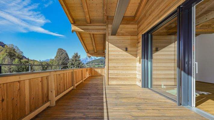 KITZIMMO-Neubau-Penthouse mit Panorama-Ausblick in sonniger Lage - Immobilien Aurach.