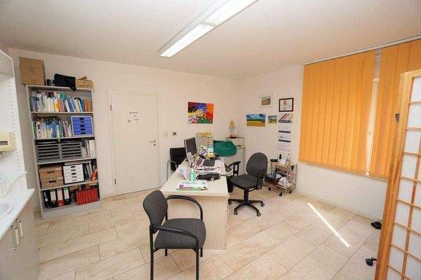 EG Praxisräume (2).jpg