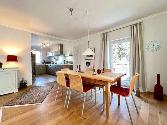 Wohn-/Essbereich OG