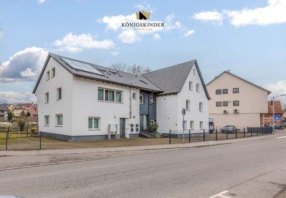 Außenansicht – Modernisiertes Wohn- und Geschäftshaus mit großem Grundstück
