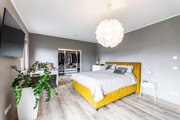 Schlafzimmerträume mit begehbarer Ankleide