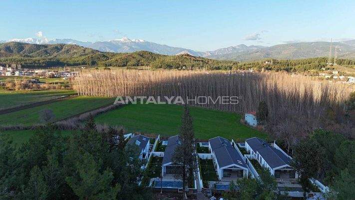 3-Bedroom Detached Houses with Pool in Mugla Seydikemer