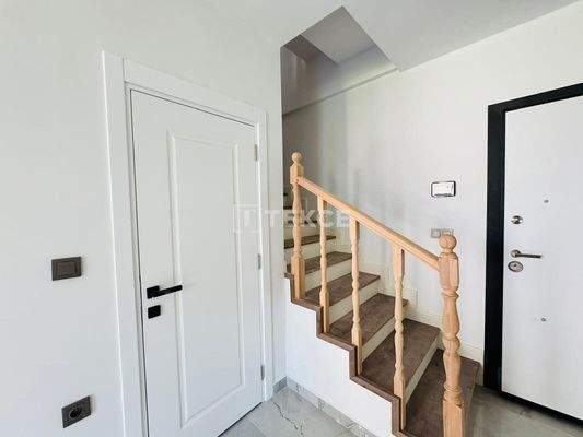 City-View Flats for Sale with a Communal Pool in Alanya Antalya