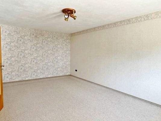 Untergeschoss: 1 Zimmer-Apartment rechts