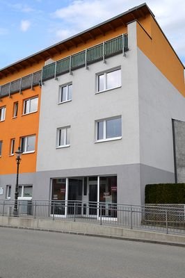 Geschäftslokal im Erdgeschoß der Wohnhausanlage 3 in Gmünd