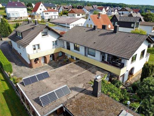 Seitenansicht der Immobilien