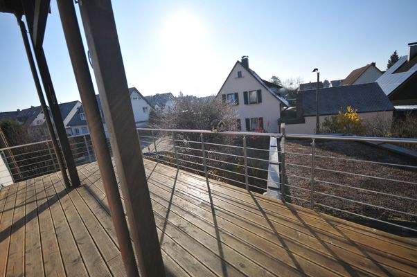 Mit einer Außenbepflanzung genießen sie hier die Sonnentage mit viel Privatsphäre