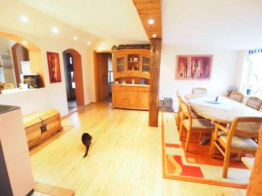 Esszimmer mit Zugang zur Küche / ELW Anbau