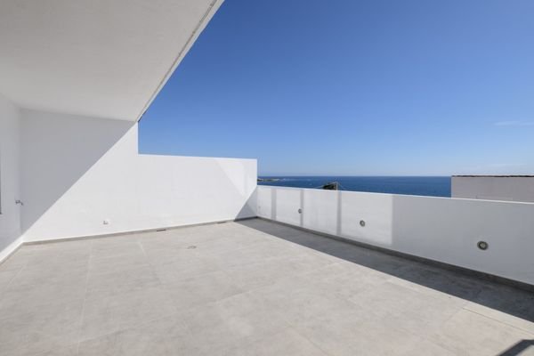 Photo: Penthouse in Estepona