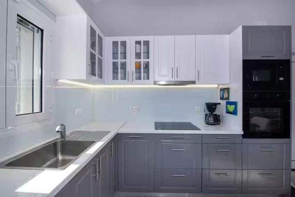 Kreta: Moderne 2-Schlafzimmer-Villa mit privatem Pool in Almyrida zu verkaufen