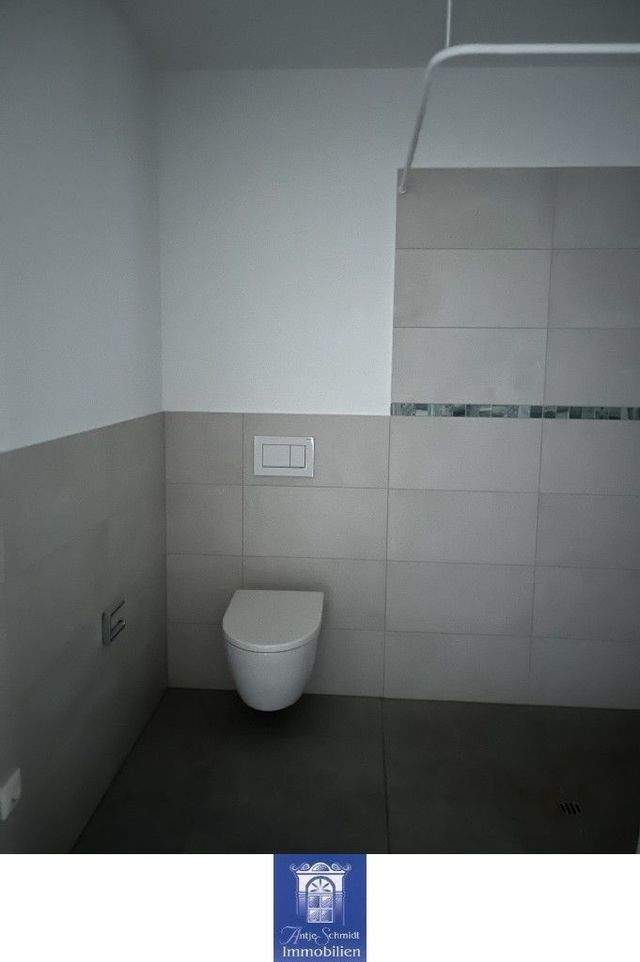 Perfekte Dachwohnung im Neubau! EBK, Lift und Erstbezug! - Photo 4