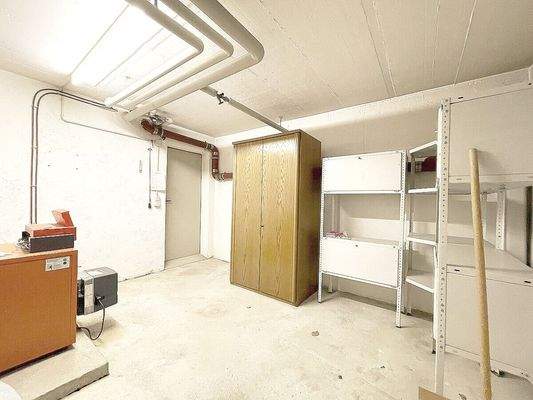 Viel Abstellfläche im Untergeschoss