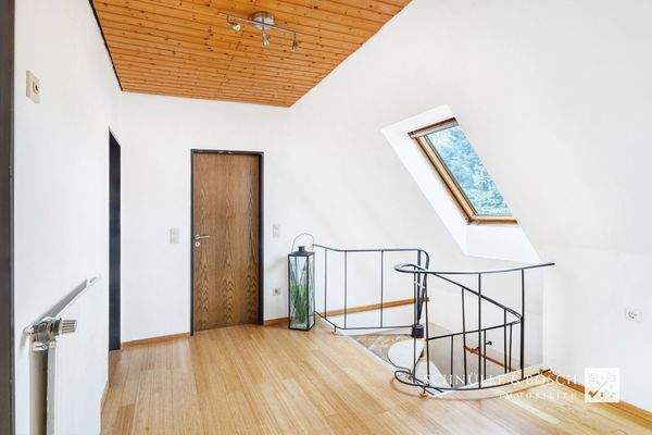 Im Dachgeschoss befinden sich die Schlafzimmer