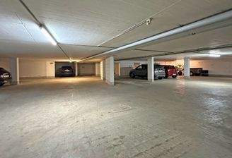 Tiefgarage -.