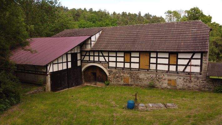 3 Scheune und Stallungen von hinten betrachtet (1)