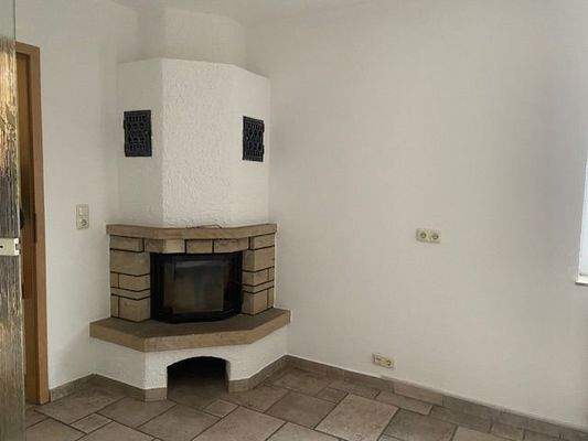 behindertengerechte WE Kamin Wohnen EG Bild 3