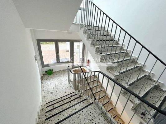 M1341-2.OG Treppenhaus